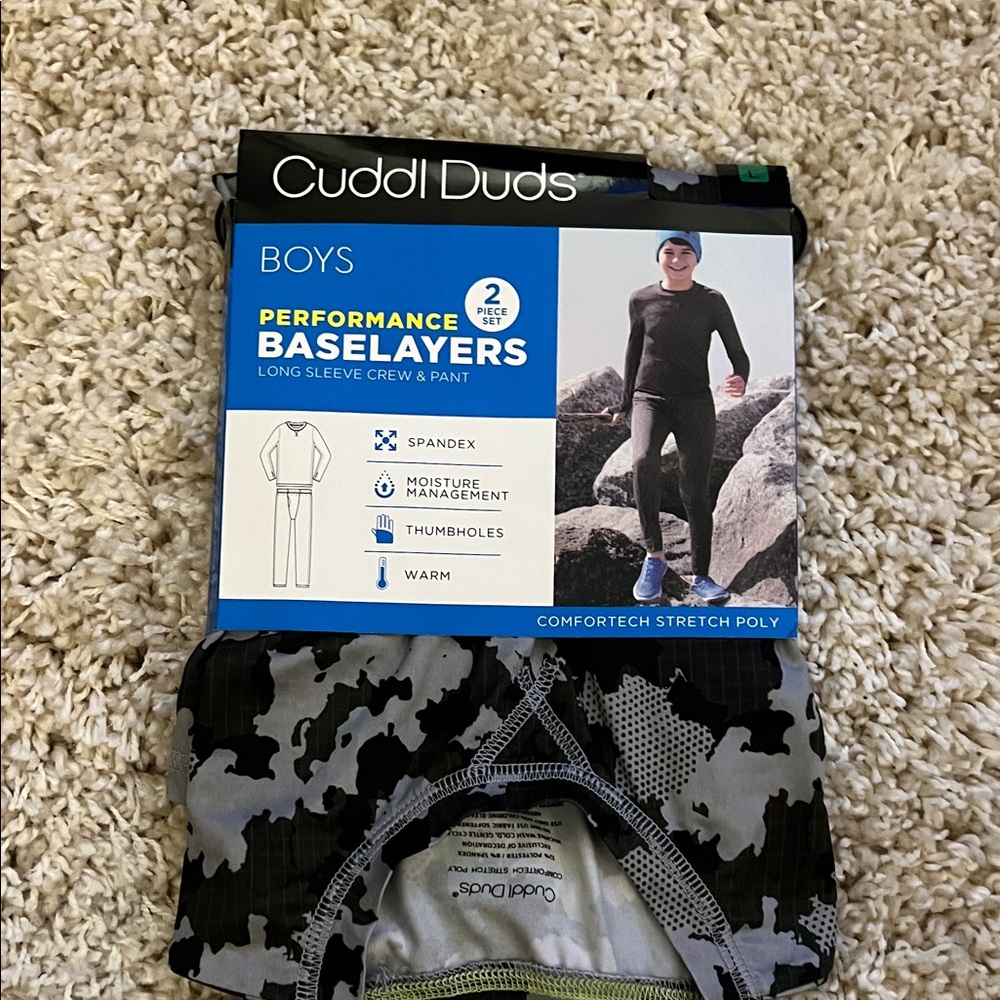 Cuddl Duds Boys Camouflage Baselayers - Black and Gray